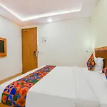 Fabhotel Royal Residency I