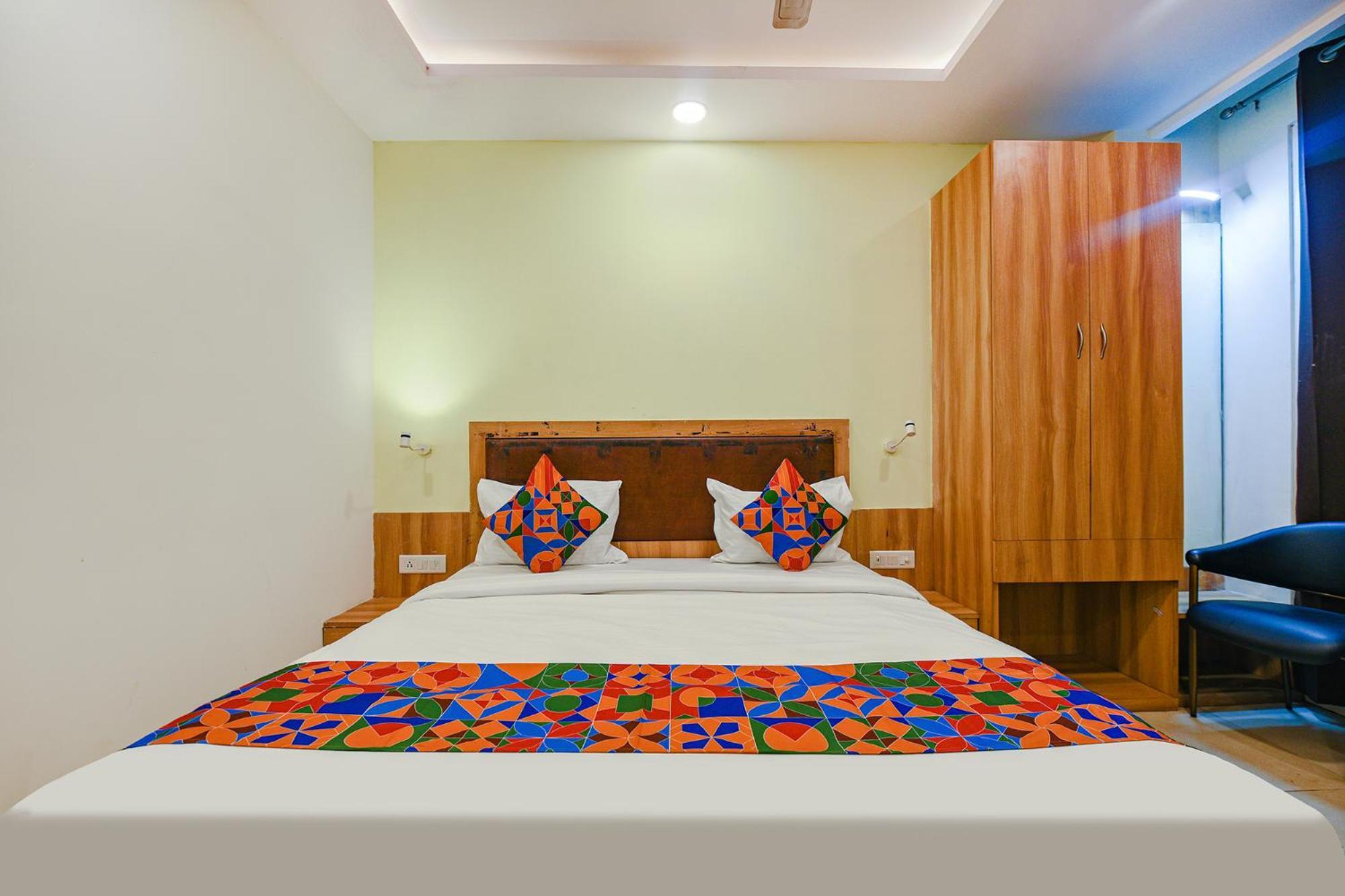 Fabhotel Royal Residency I 3* New Delhi