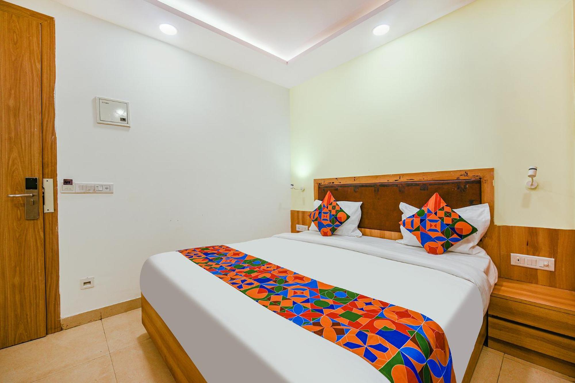 Hotel Fabhotel Royal Residency I New Delhi