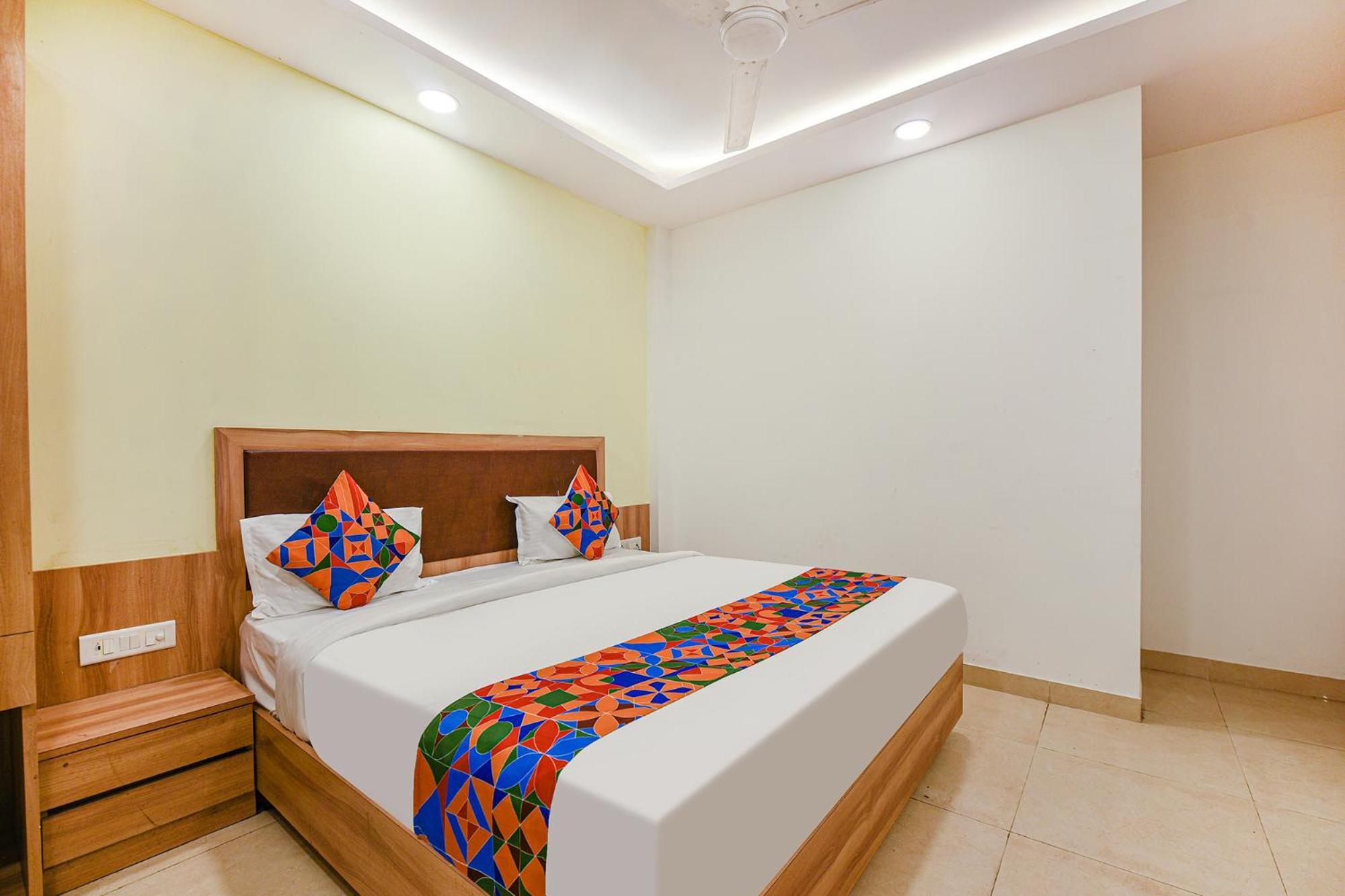 Hotel Fabhotel Royal Residency I New Delhi