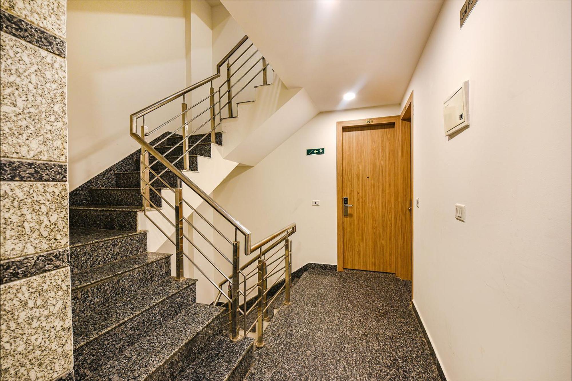Fabhotel Royal Residency I Hotel New Delhi